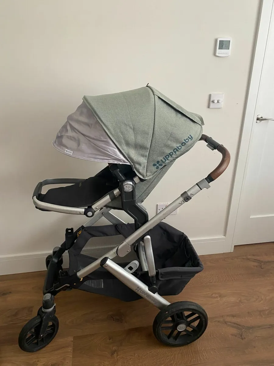Uppa Baby Vista With Rumble Seat - Image 4