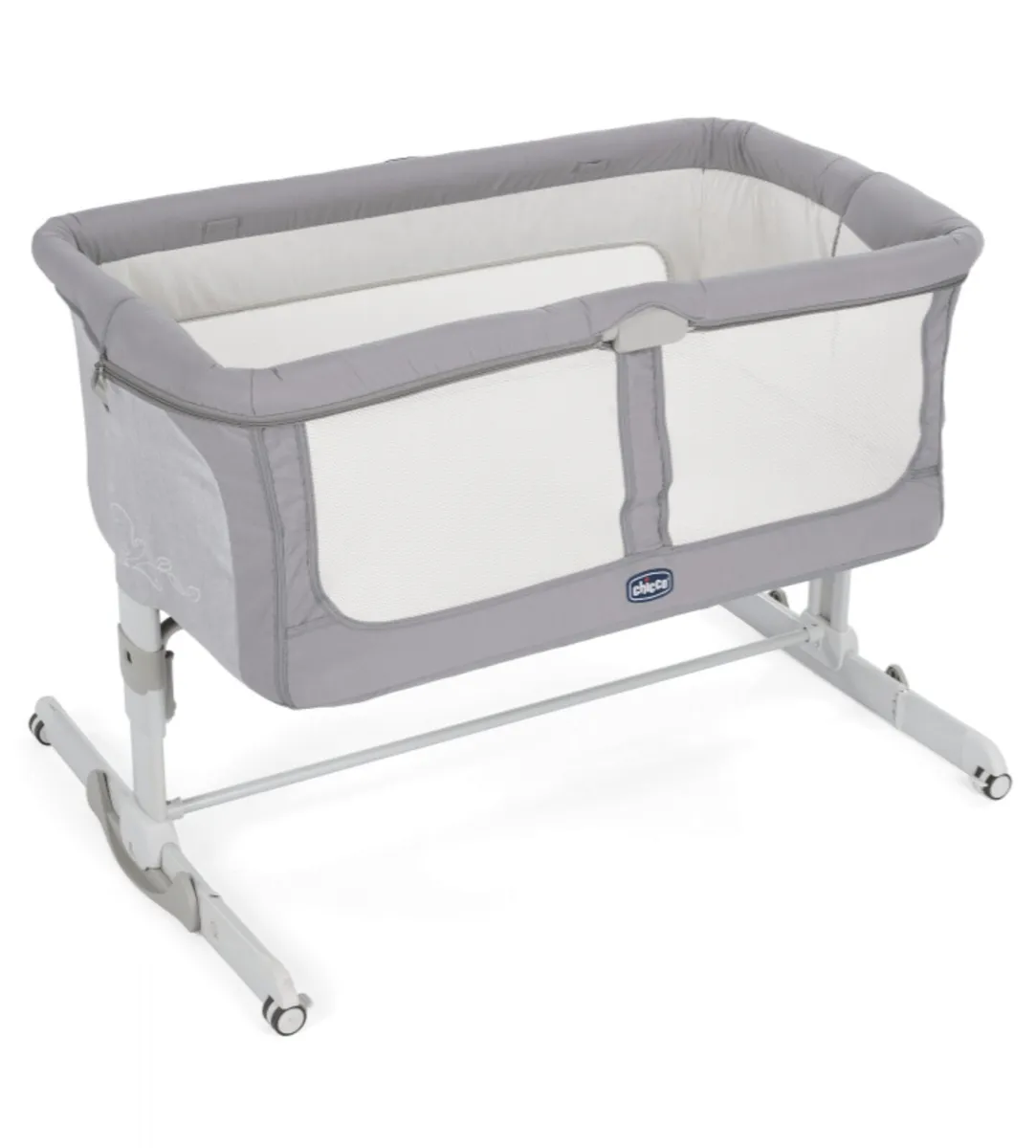 Chicco bedside co sleeper - Image 2