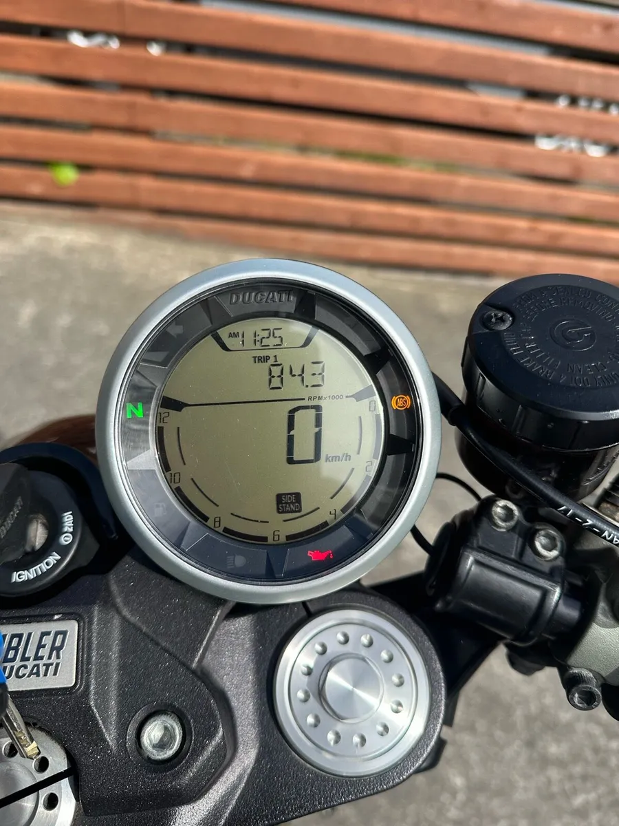 Ducati Scrambler Cafe Racer - Image 4
