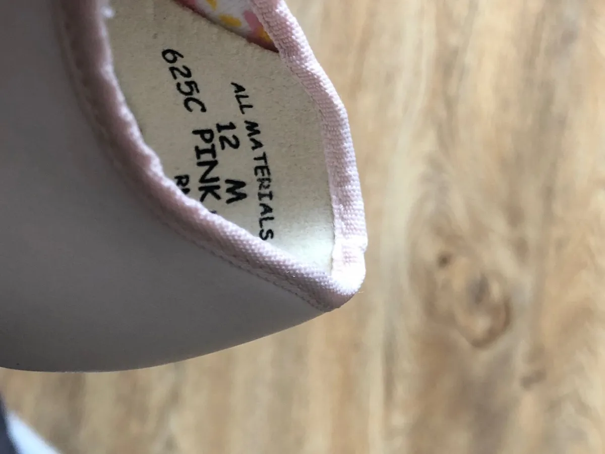 Girls dance shoes - Image 2