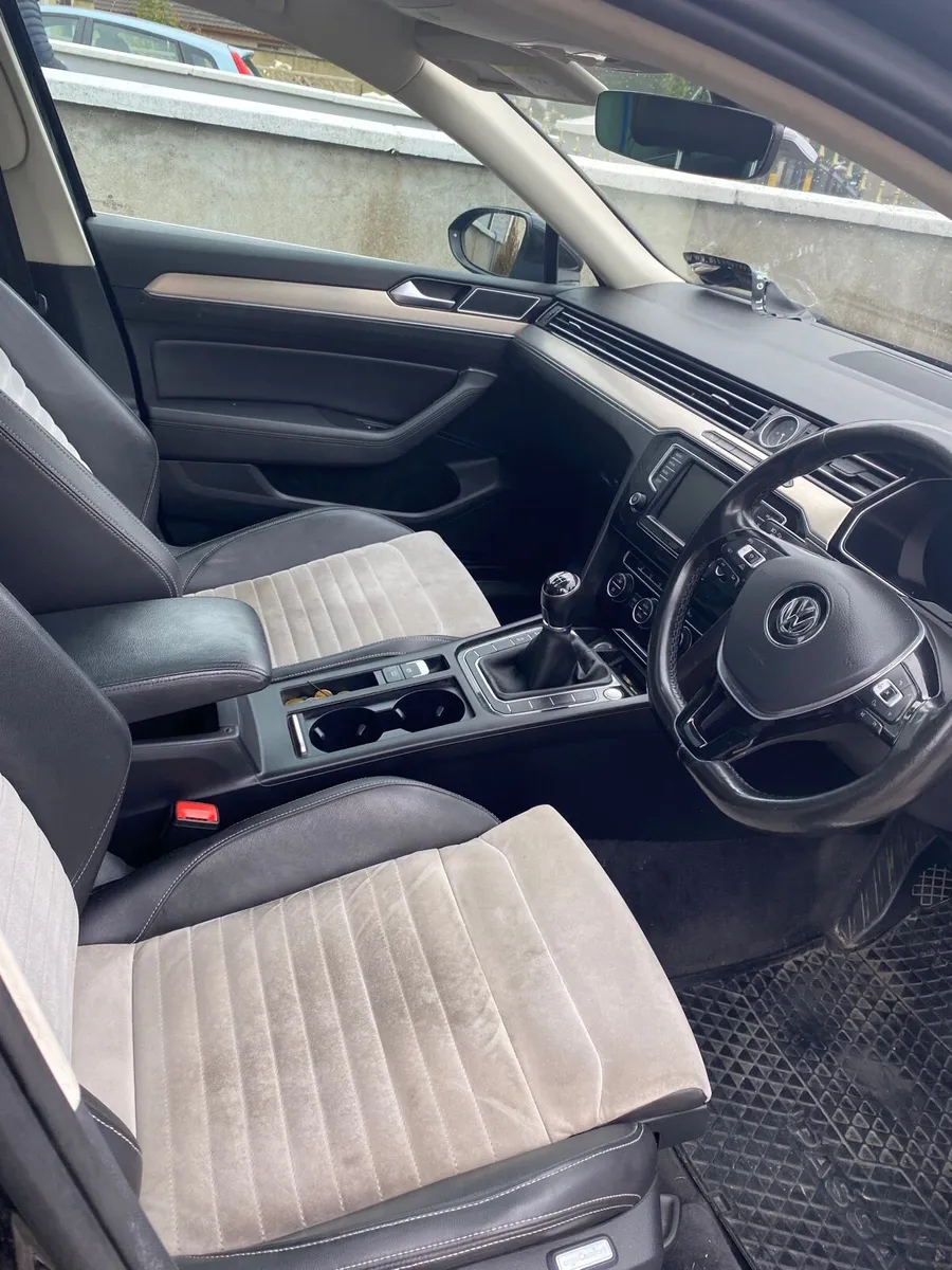 162 VW PASSAT GT TDI - Image 3