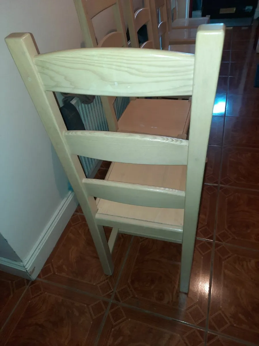 Kitchen chairs - Image 2