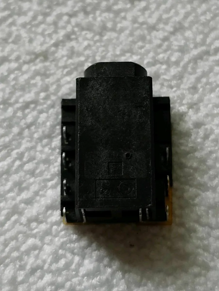 🎧 Headphone Jack for Dell XPS 13 –Models 9360/50 - Image 1