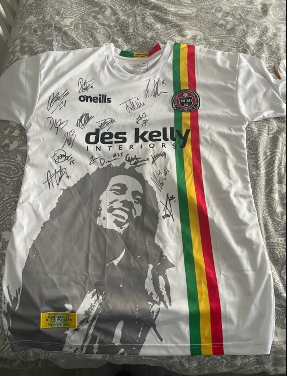 Bob Marley a signed Jersey 2023/2024 Sqaud