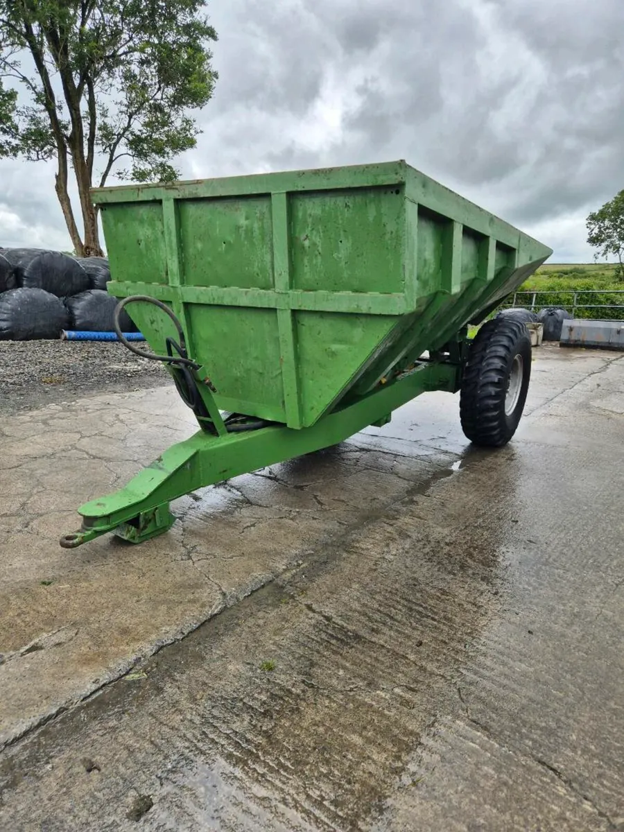Dump trailer - Image 1