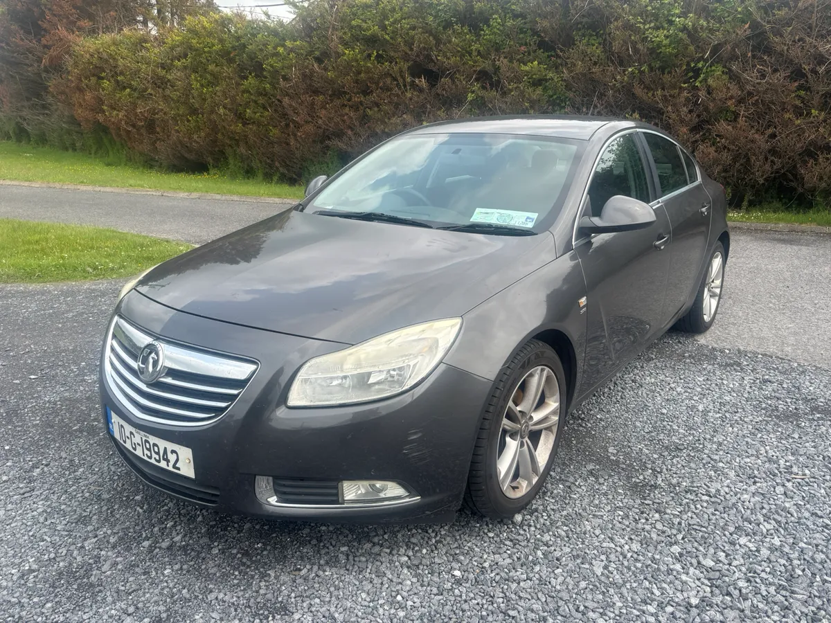 2010 VAUXHALL INSIGNIA - Image 1