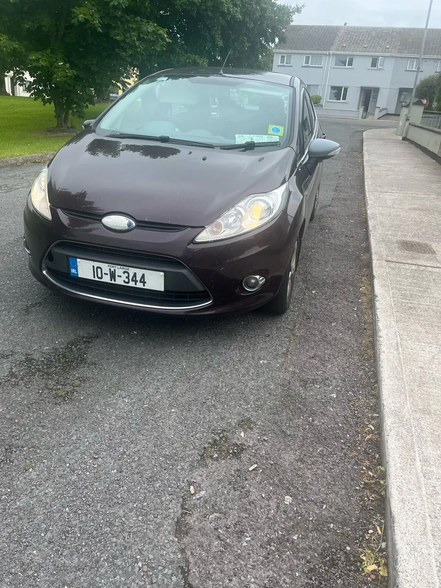 10 Ford fiesta 1.2 - Image 1