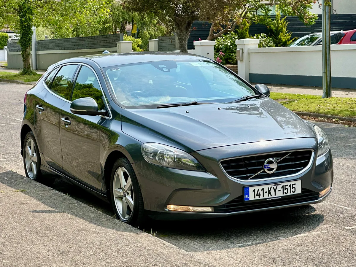 Volvo V40 2014 - Image 4