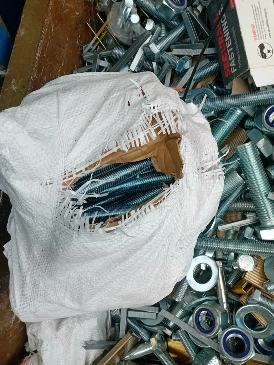 Bolts nuts - Image 3