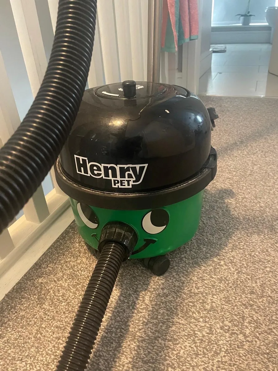Henry hoover - Image 1