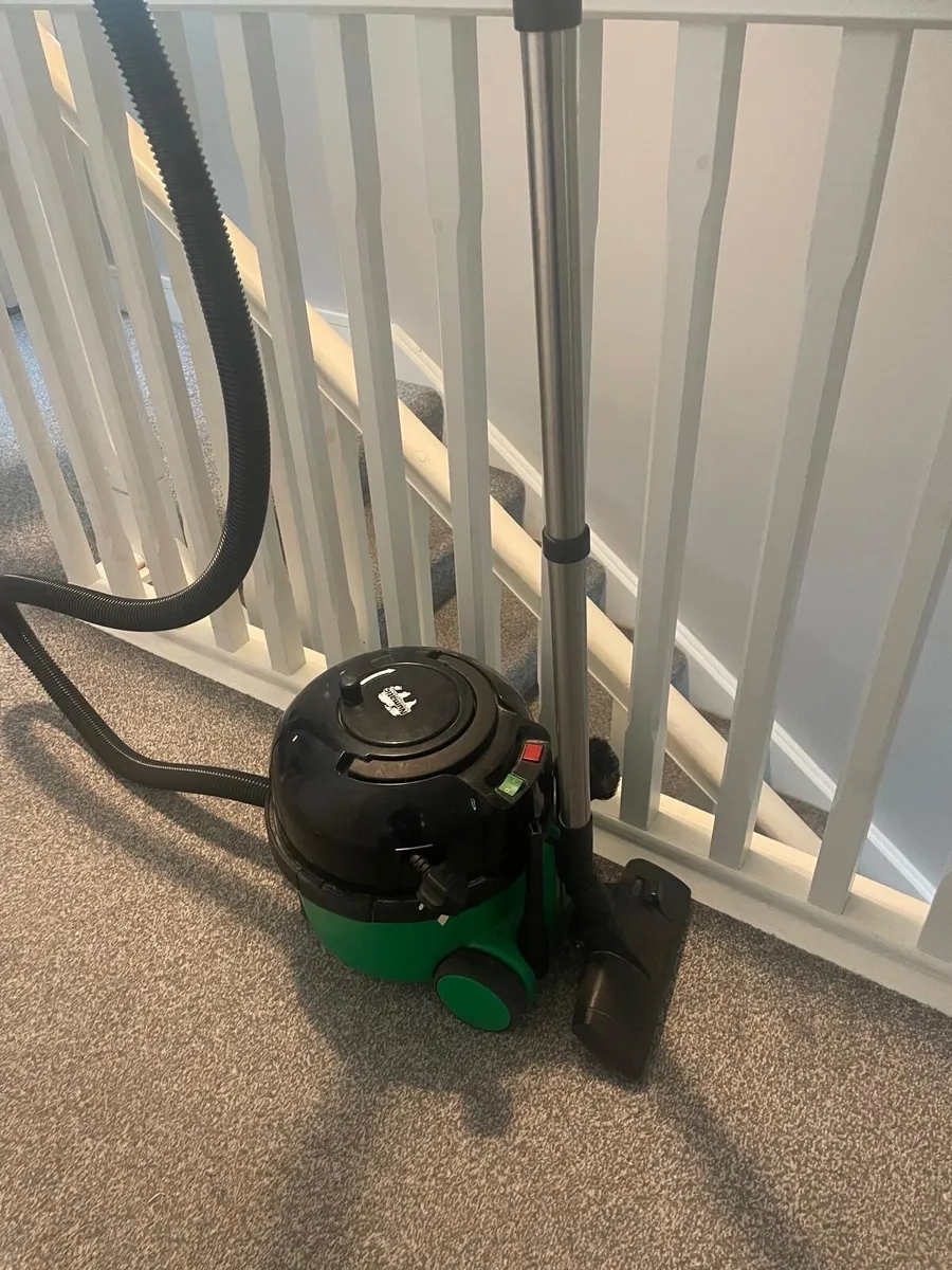 Henry hoover - Image 3