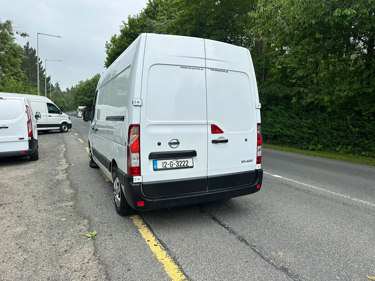 NISSAN NV400 - Image 4