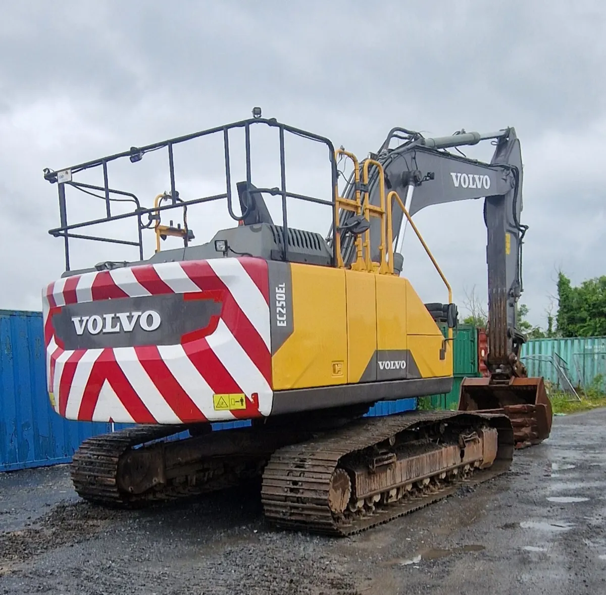 Volvo EC250EL - Image 2