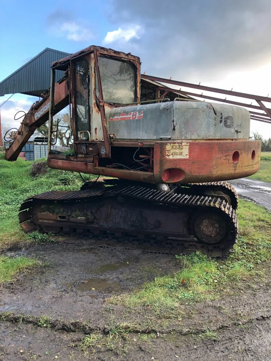 Poclain 60 Excavator - Image 1