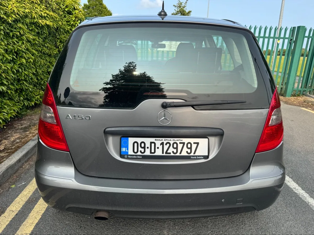 Mercedes-Benz A-Class 2009 - Image 4