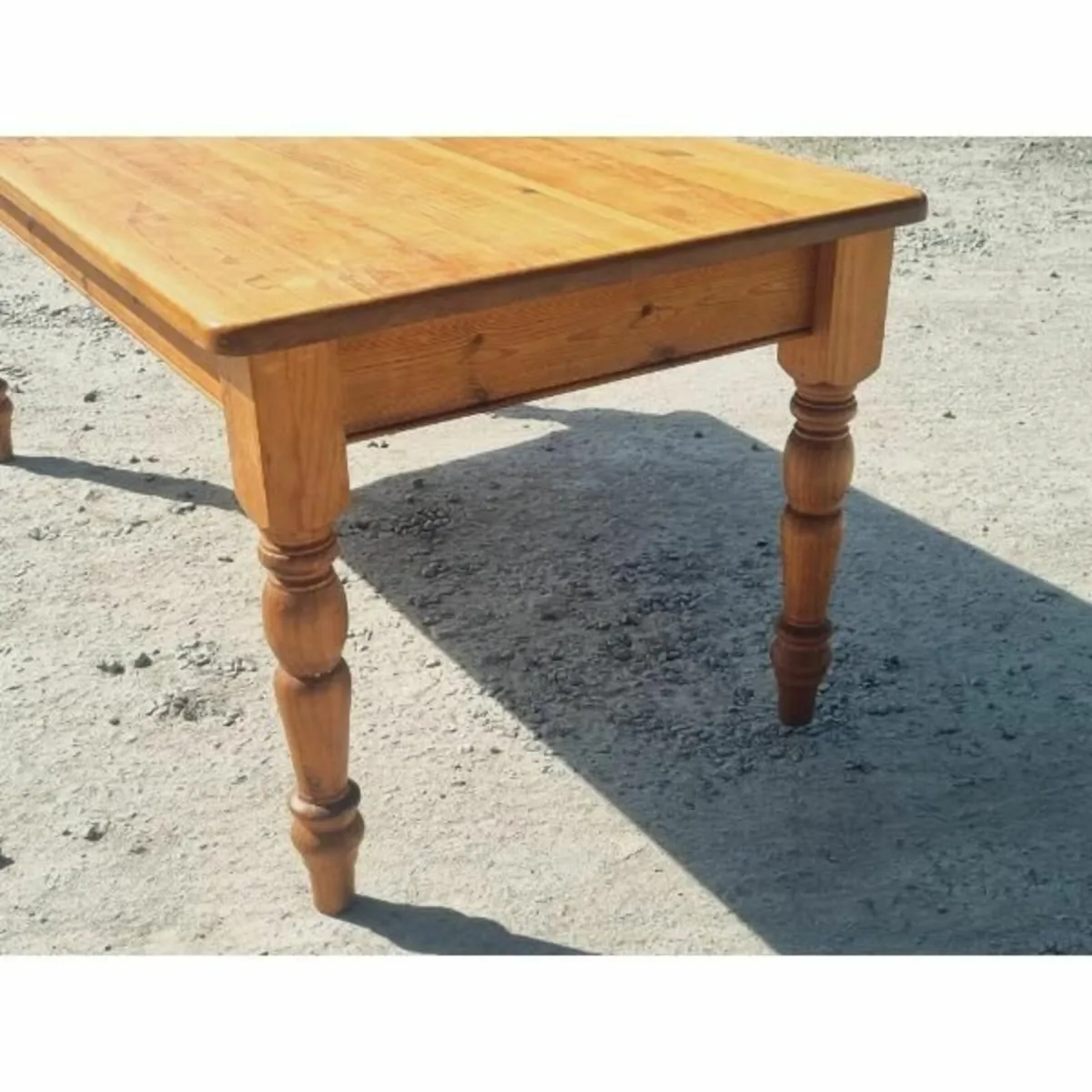 Pine Table KAS767 - Image 3