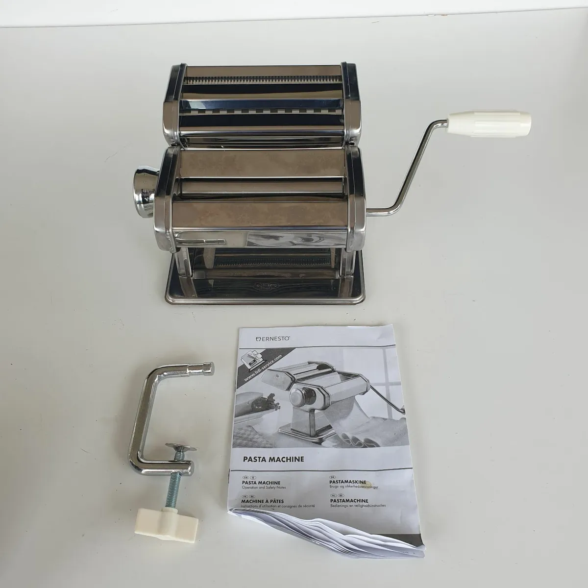 Pasta machine stainless steel boxed unused - Image 2
