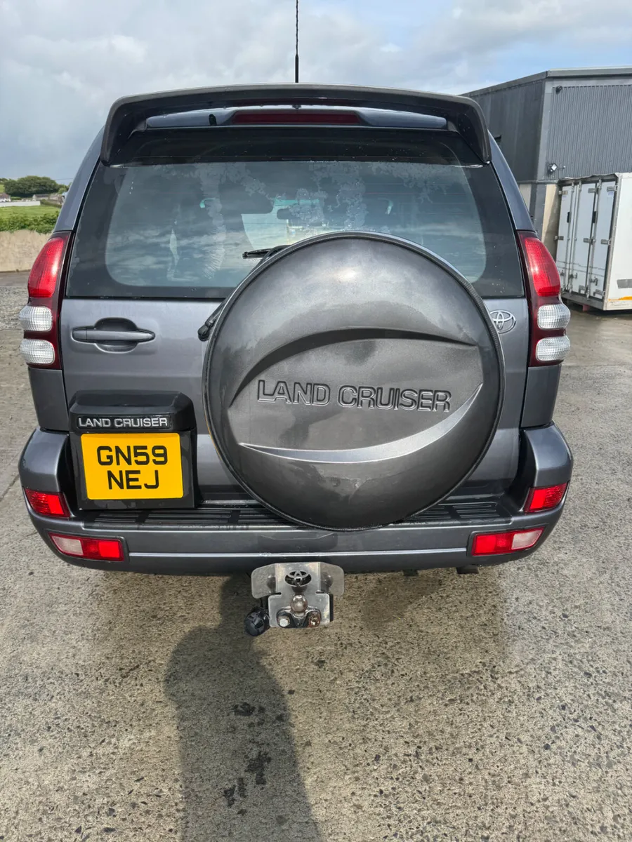 Toyota landcruiser - Image 4