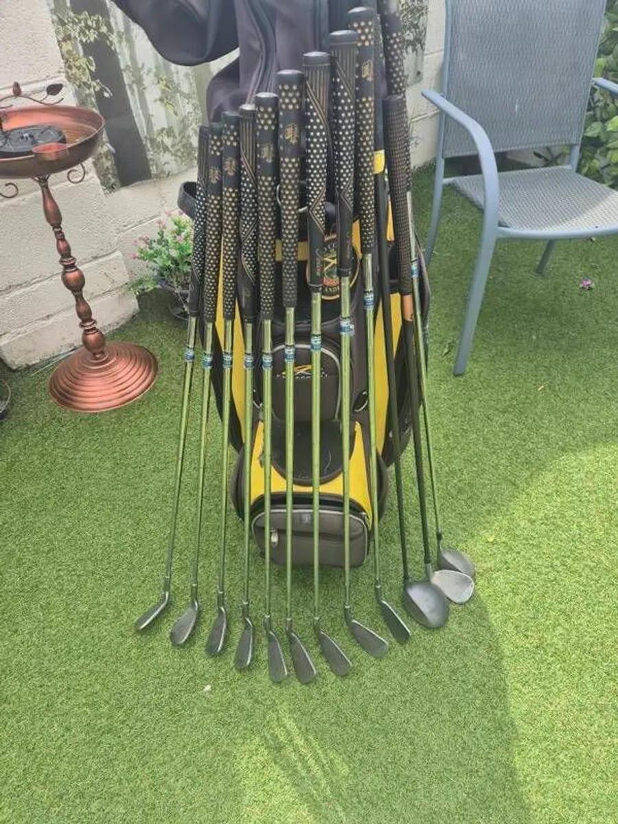 FUll set vintage 988s tour merit balanced Golf Clubs - Image 1