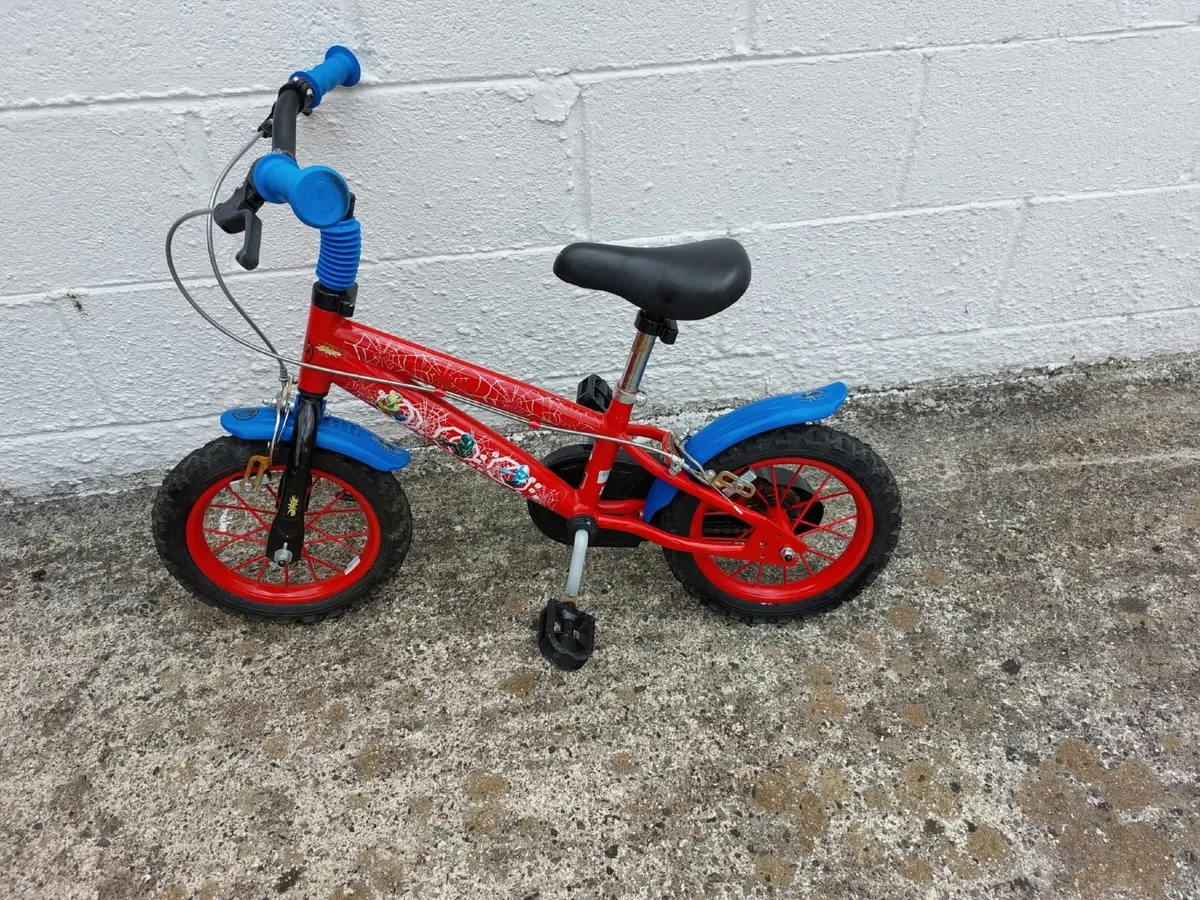 SPIDERMAN  BIKE - Image 1