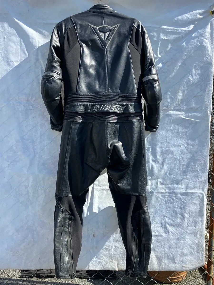 Dainese Two Piece Motorcycle Leather Suit - Image 2