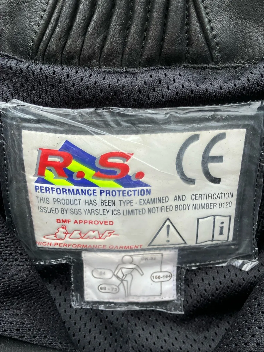 RS Two Piece Leather Motorcycle Suit - Image 3