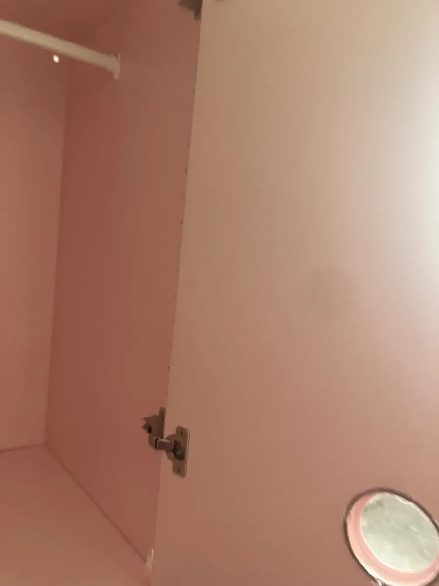 Wardrobe - Image 3