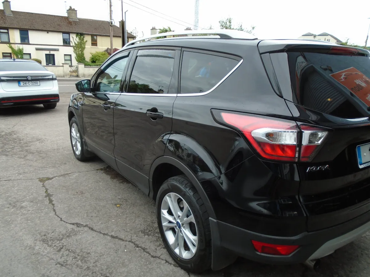 Ford Kuga 2017 - Image 4