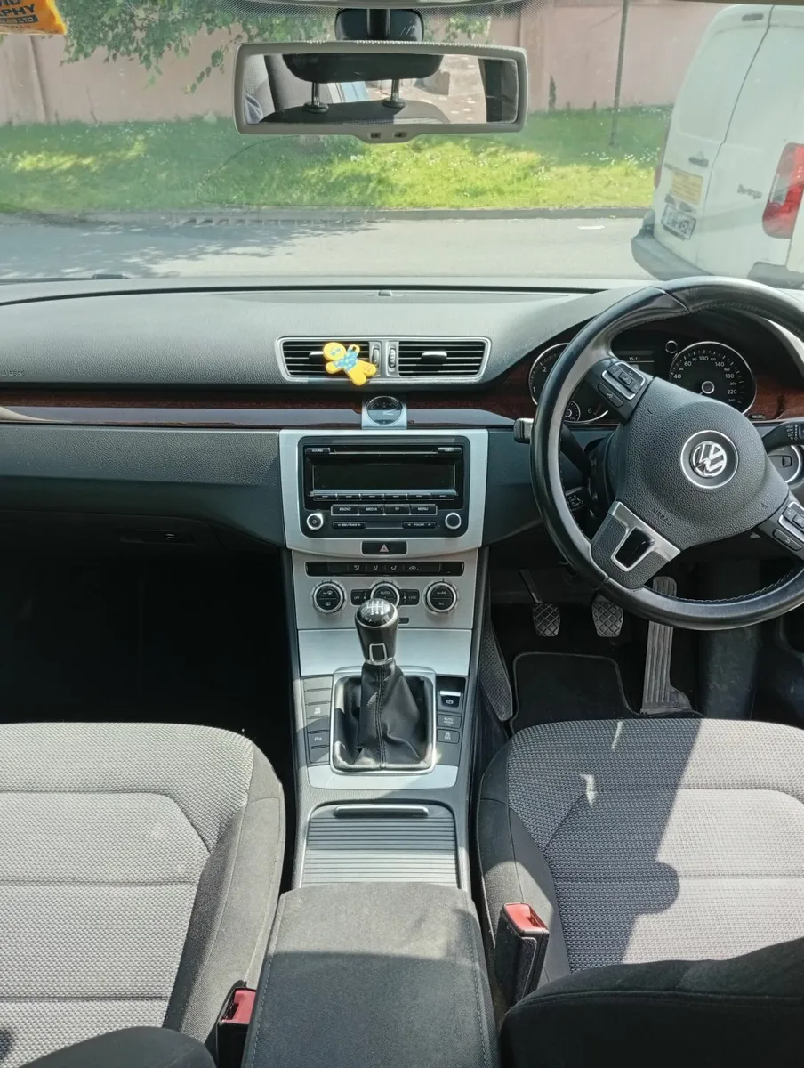 Volkswagen Passat 2014 - Image 1