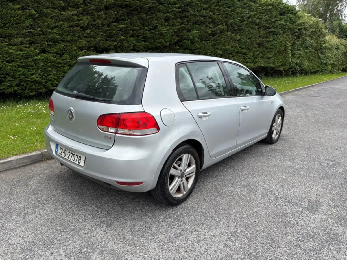 Volkswagen Golf Match 1.6 TDI Manual 5speed 105 4 - Image 3