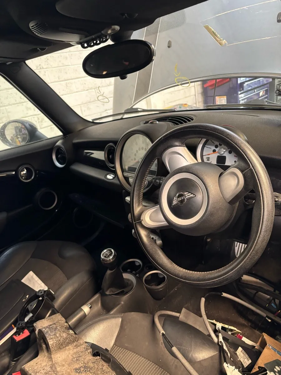 Mini cooper s r56. Parts only - Image 4
