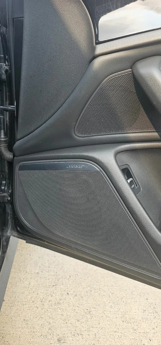 Audi A6 2015 - Image 3