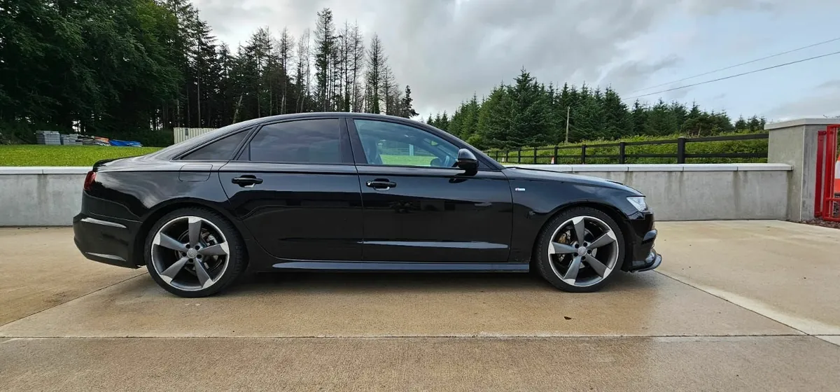 Audi A6 2015 - Image 4
