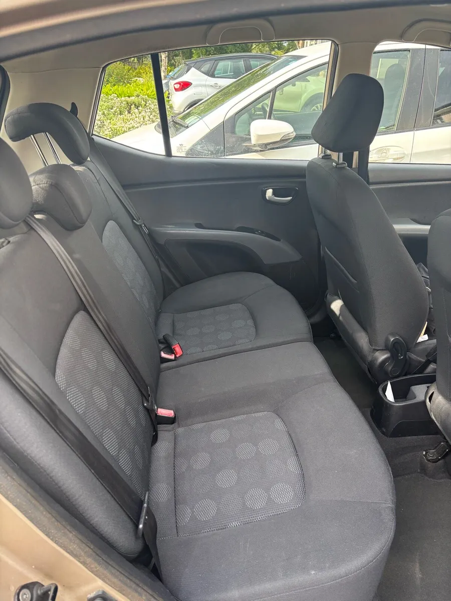 Hyundai i10 2009 - Image 4