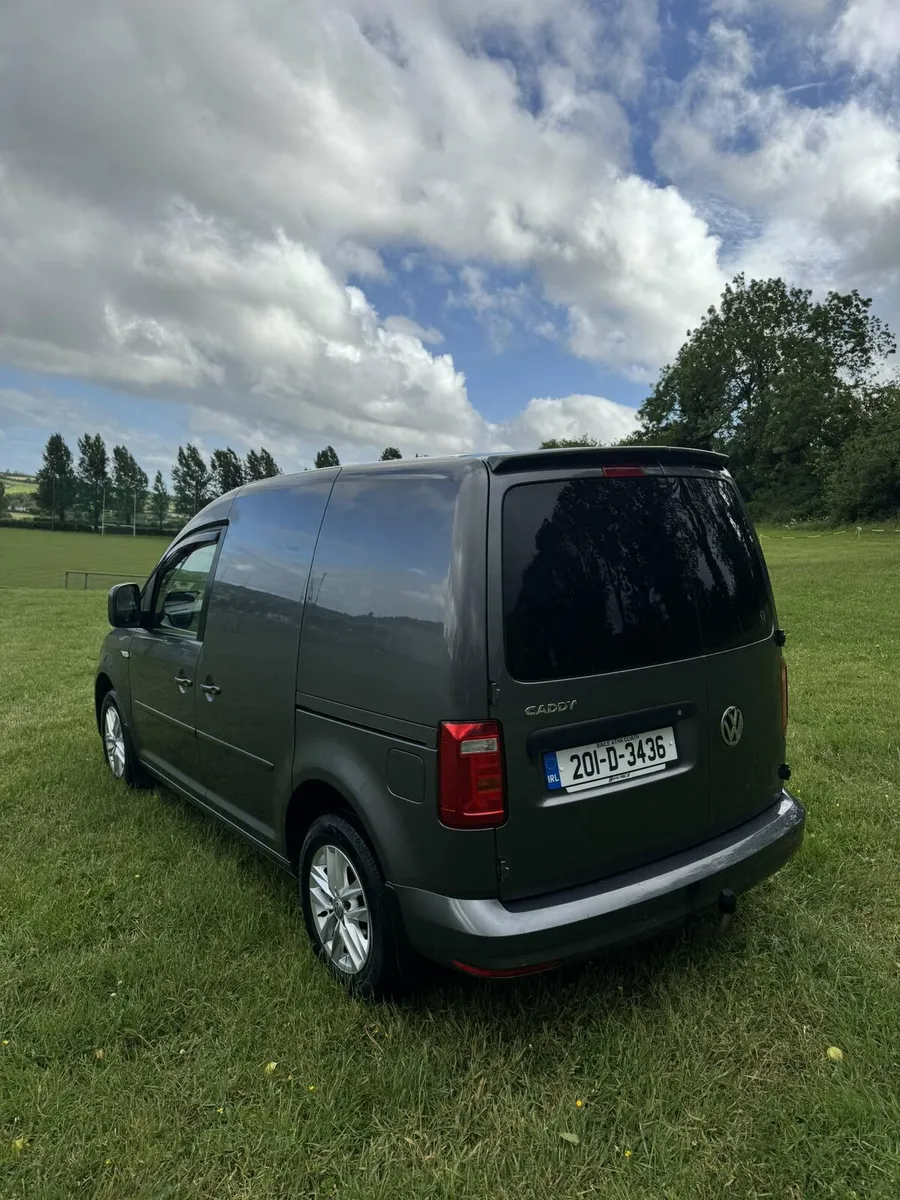 Vw caddy highline 2.0 - Image 4