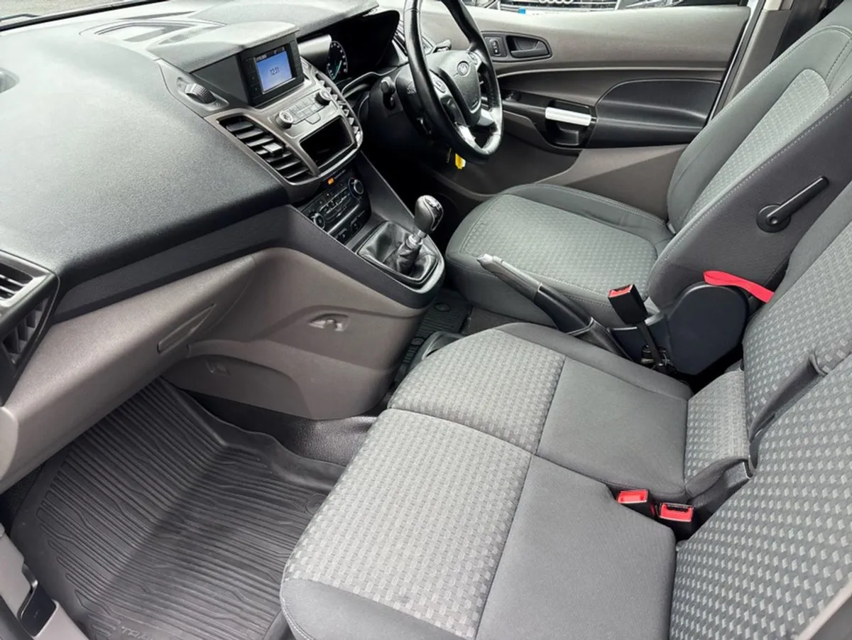 Ford Transit Connect VAN LWB HP TRE Trend 1.5 3 - Image 3