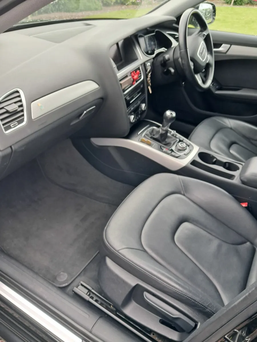 Audi A4 2012 - Image 3