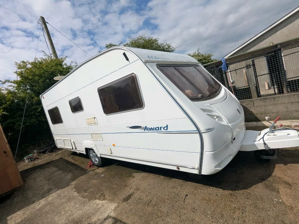 Caravan 4/5berth - Image 1
