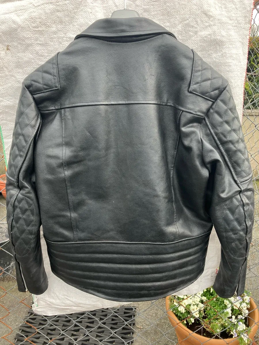 Classic Motorcycle Leather Jacket. Size XL. - Image 3