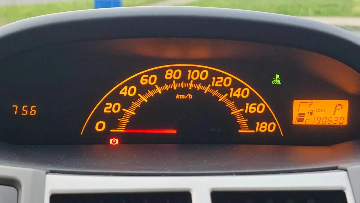Toyota Vitz 2009 - Image 3