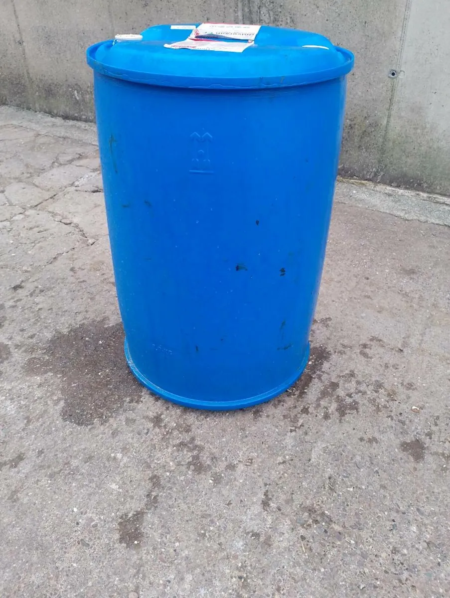 200litre barrels