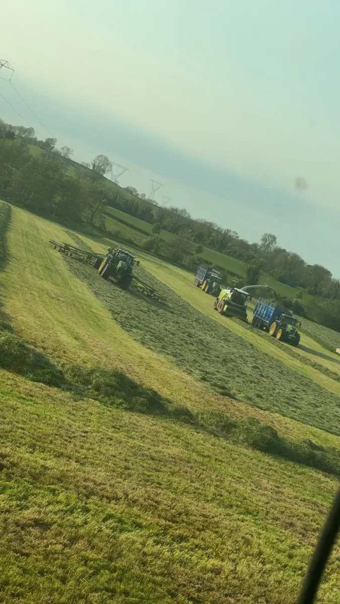 Agri contractor - Image 2