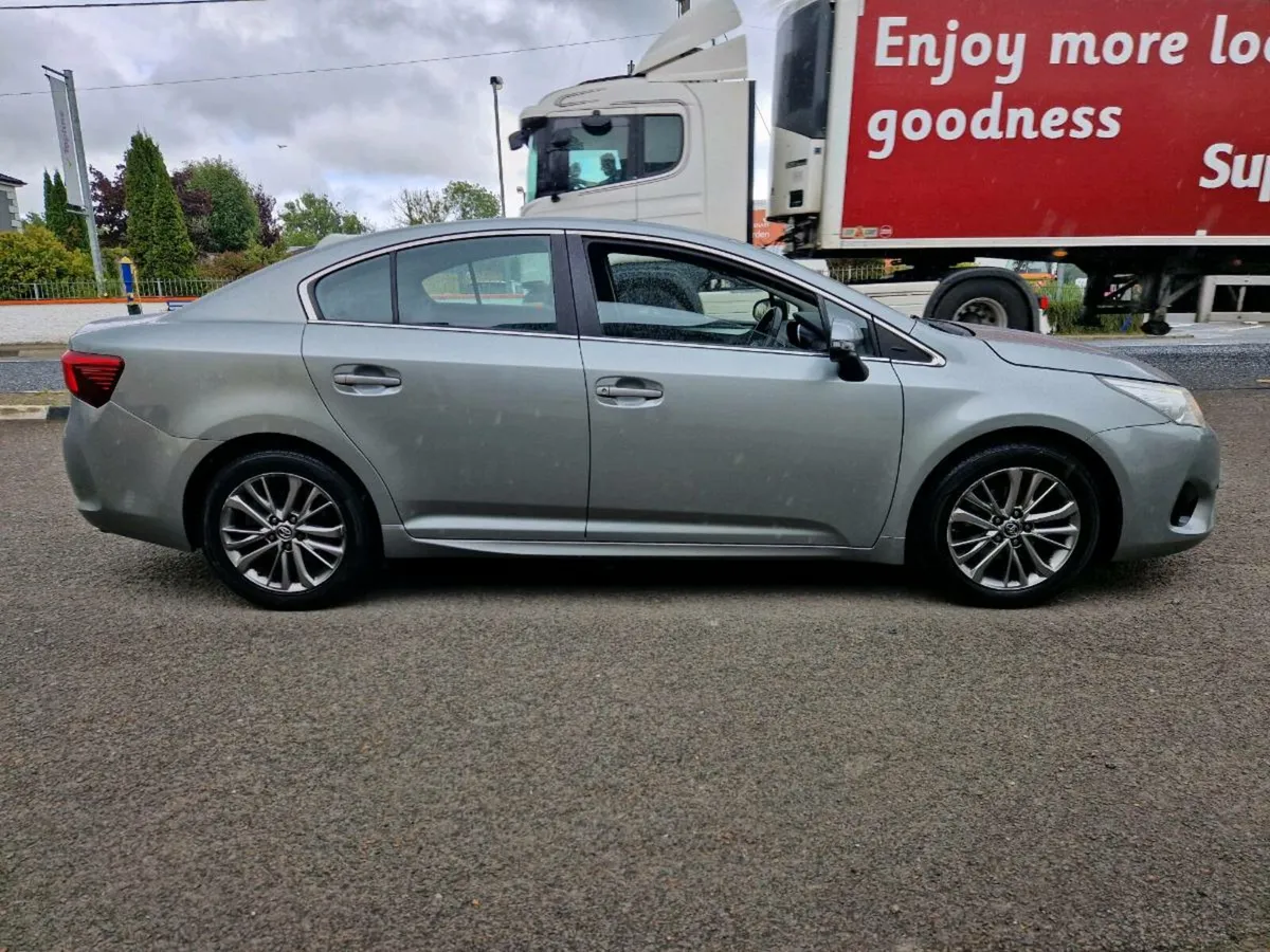 172 Toyota Avensis D4D Business Edition Mint - Image 3