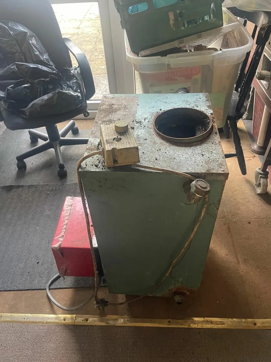 FireBird 82 Oil Boiler with Riello 40 Burner - Image 4