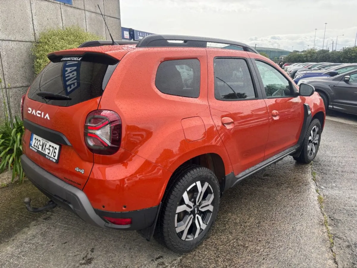 Dacia Duster Journey DCI 115 4WD 1.5 Diesel //mas - Image 4