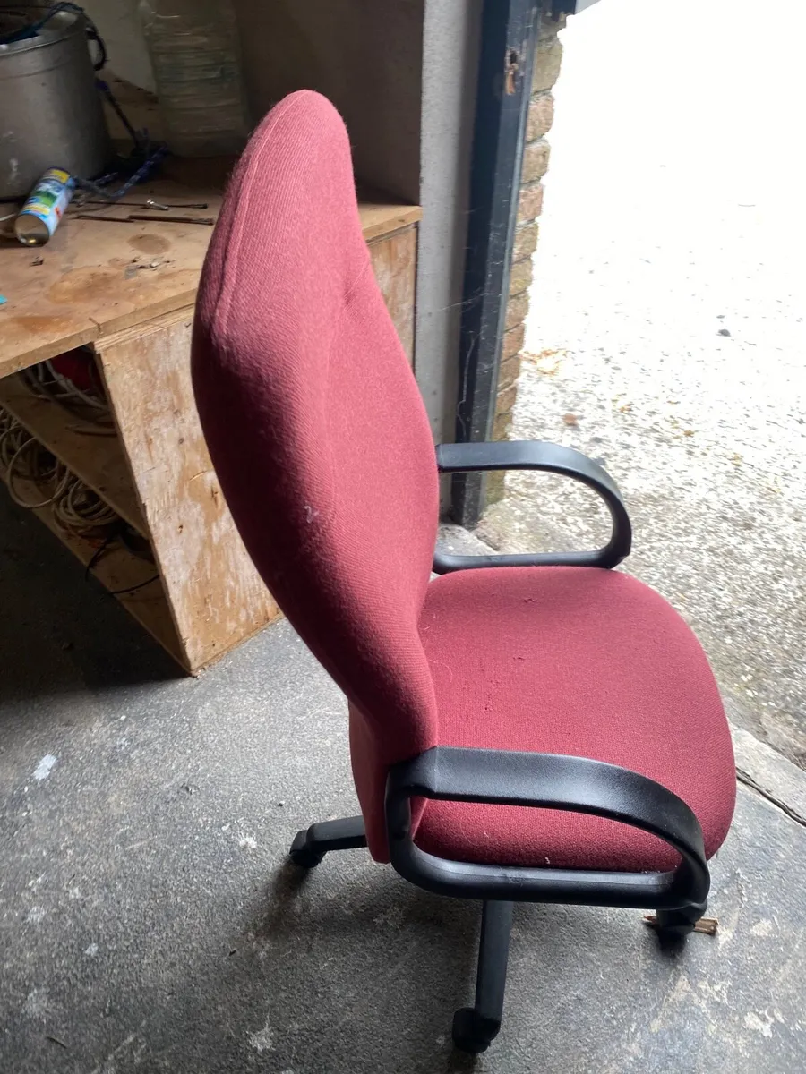 Office Chair - Image 3