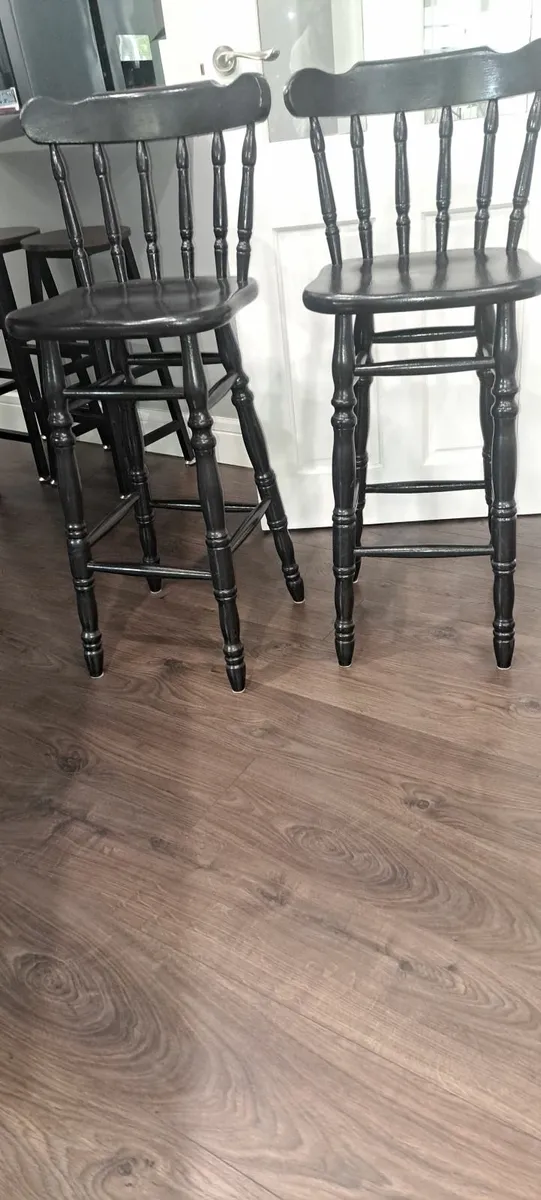 Bar chairs - Image 1