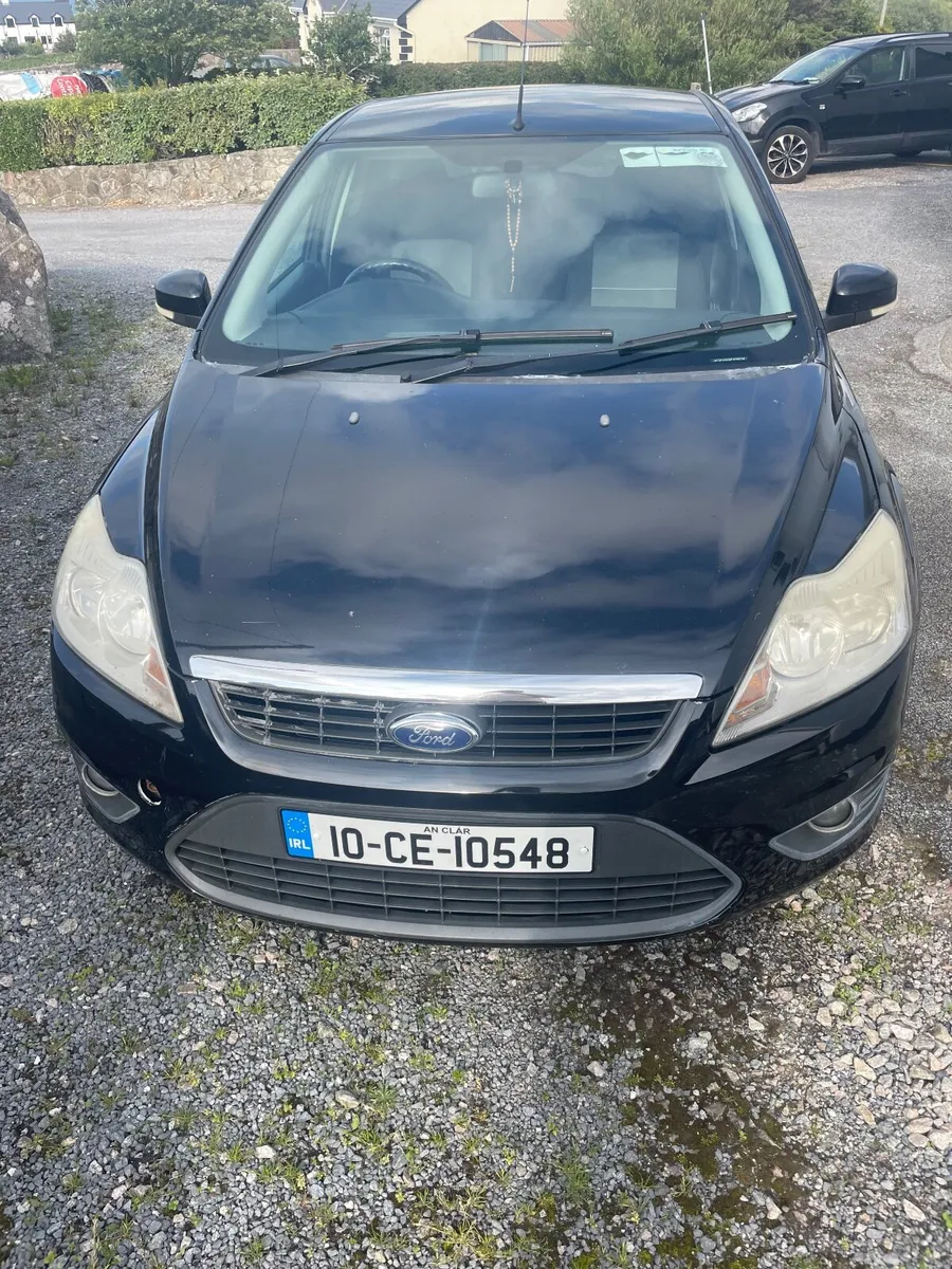 Ford Focus 2010 - Image 1