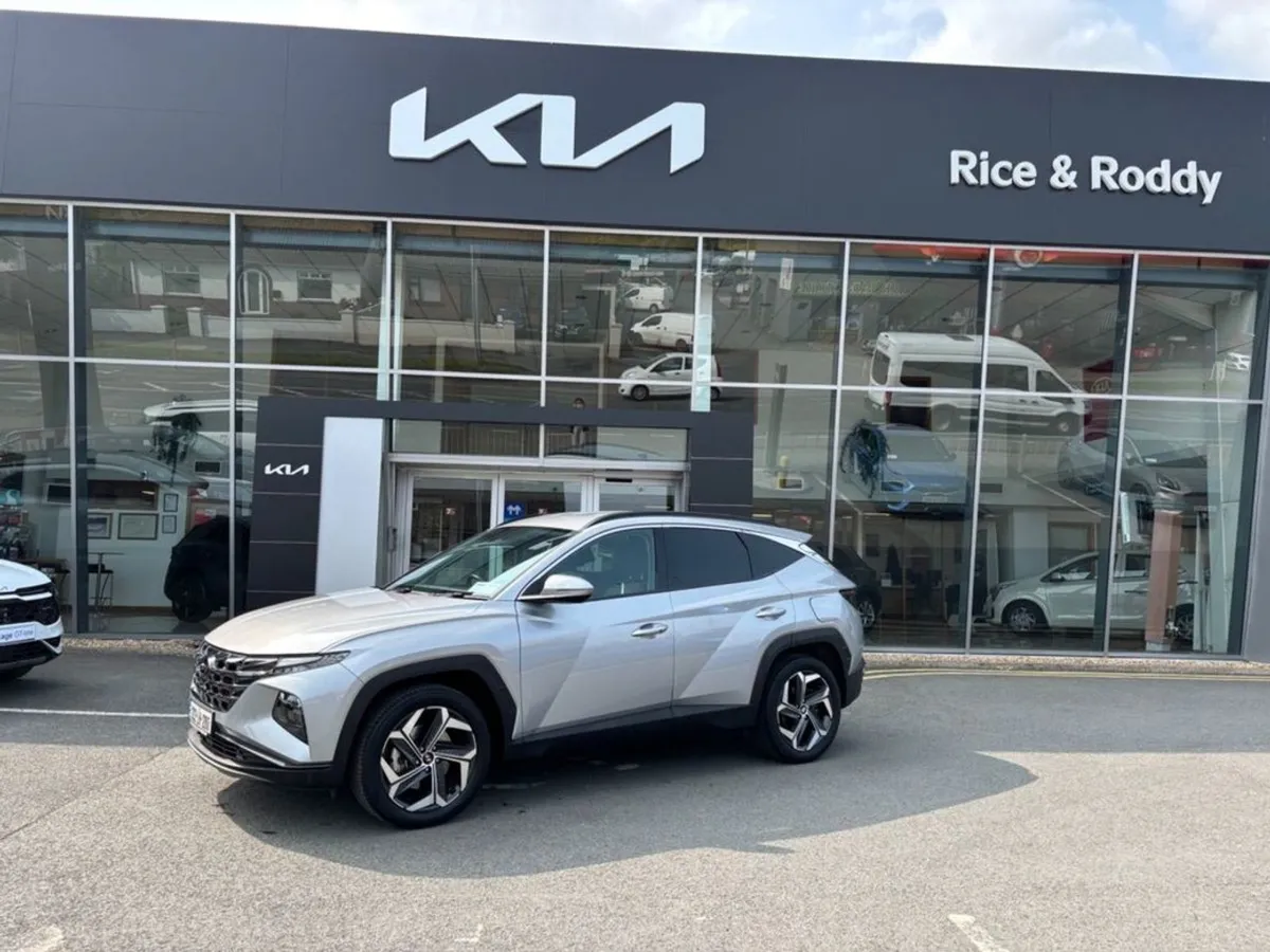 Hyundai Tucson 1.6 Petrol HEV Hybrid Executive Pl - Image 2
