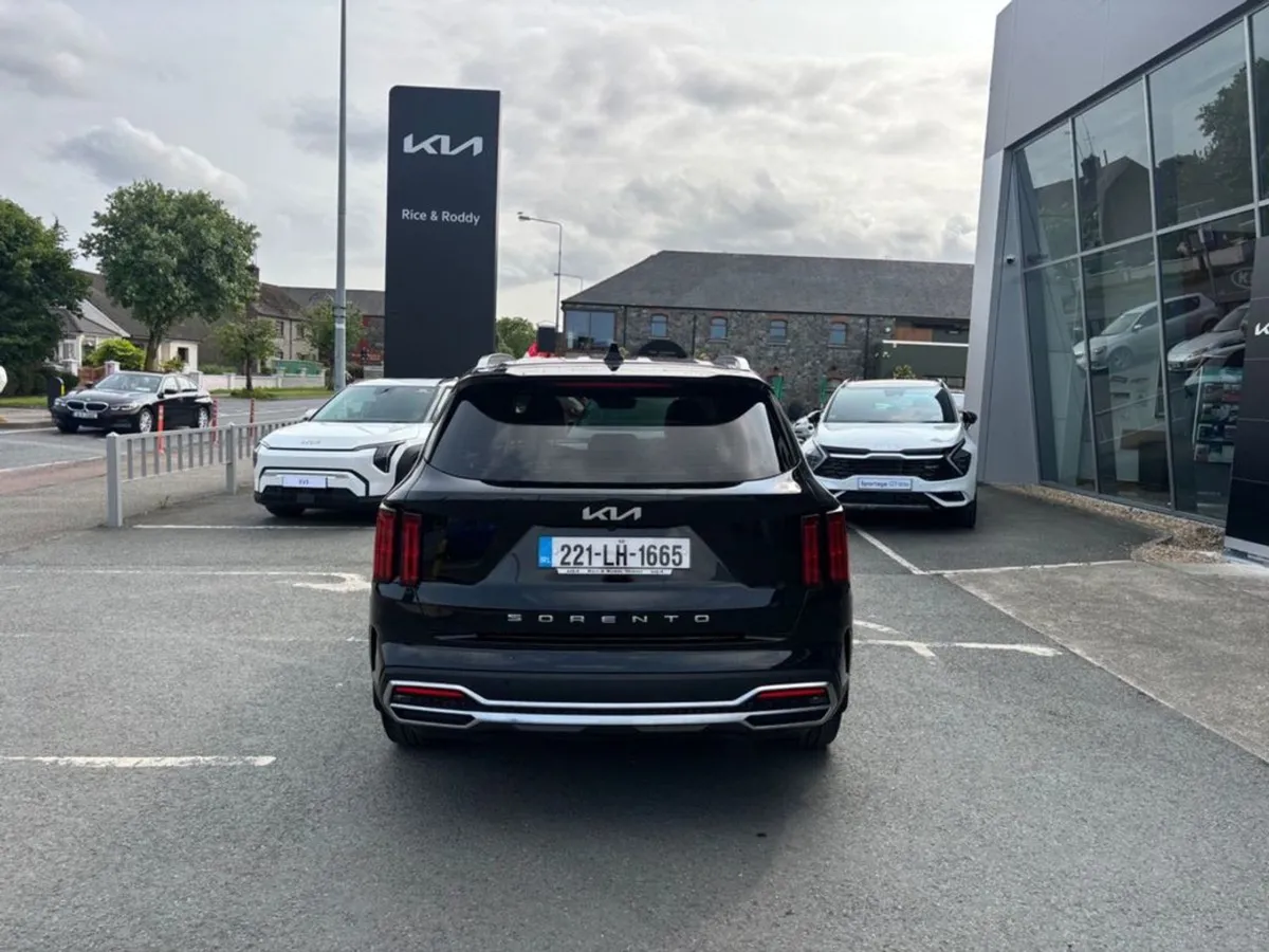 Kia Sorento Diesel K3 2WD 5DR Auto - Image 4
